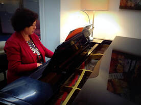 Piano teacher in St Kilda East